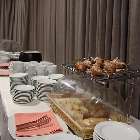 Hotel Mc 3*